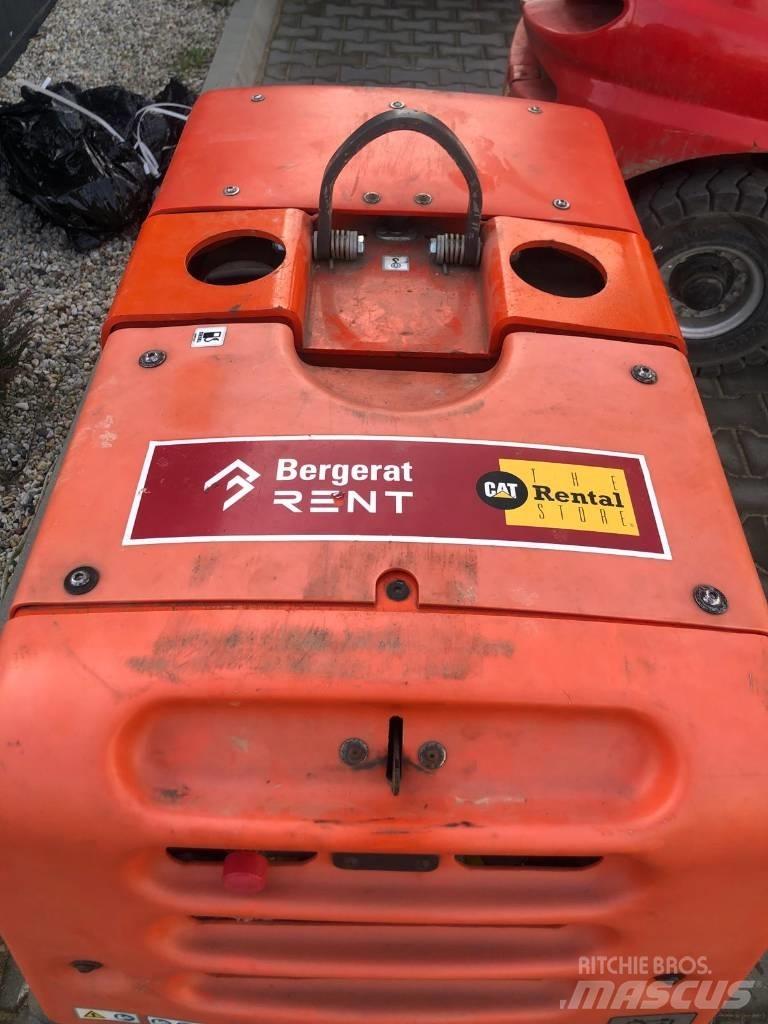 Husqvarna LH804 Pôdne kompaktory