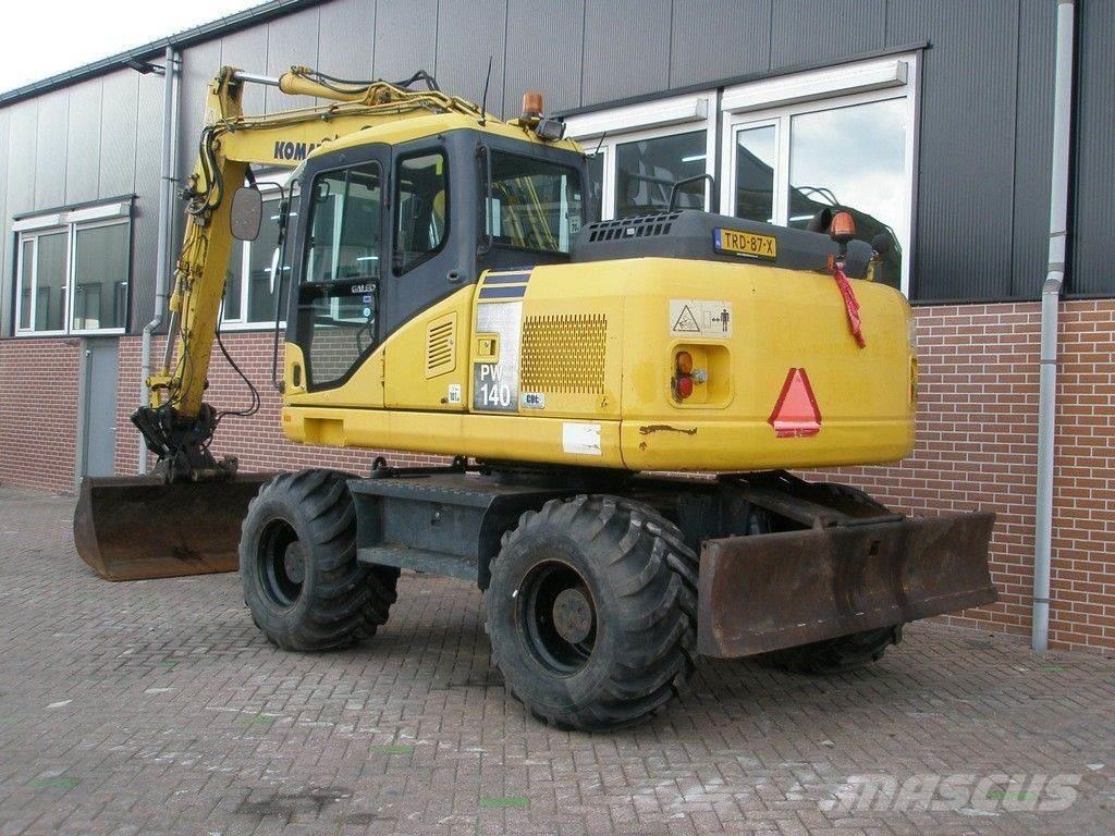 Komatsu PW140-7 Kolesové rýpadlá