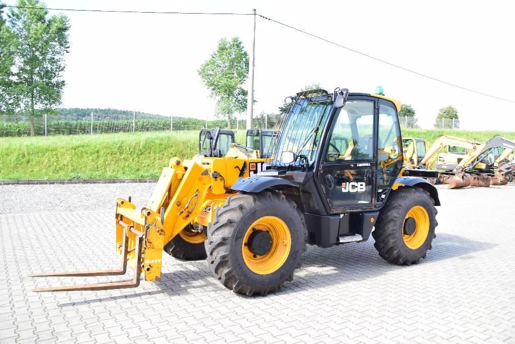 JCB 531-70 Turbo Teleskopické manipulátory