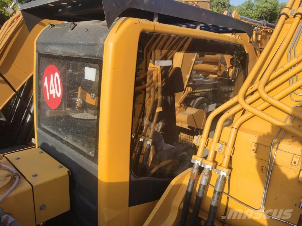 Komatsu PC 350-8 Pásové rýpadlá