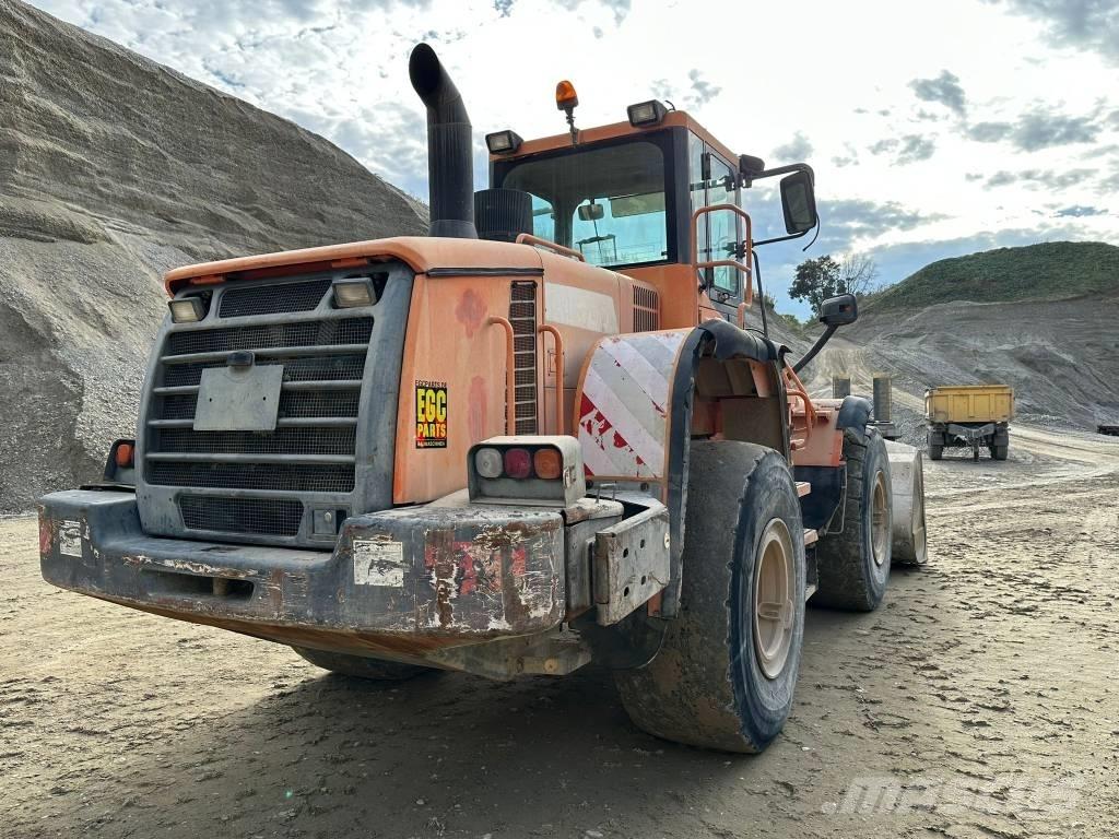 Doosan DL 300 Kolesové nakladače