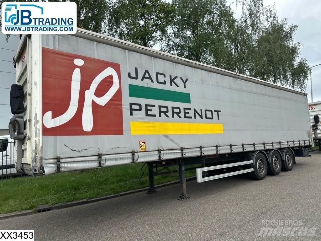 Fruehauf Tautliner Plachtové návesy