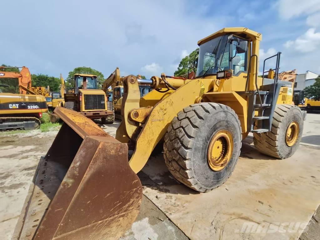 Komatsu WA 500 Kolesové nakladače