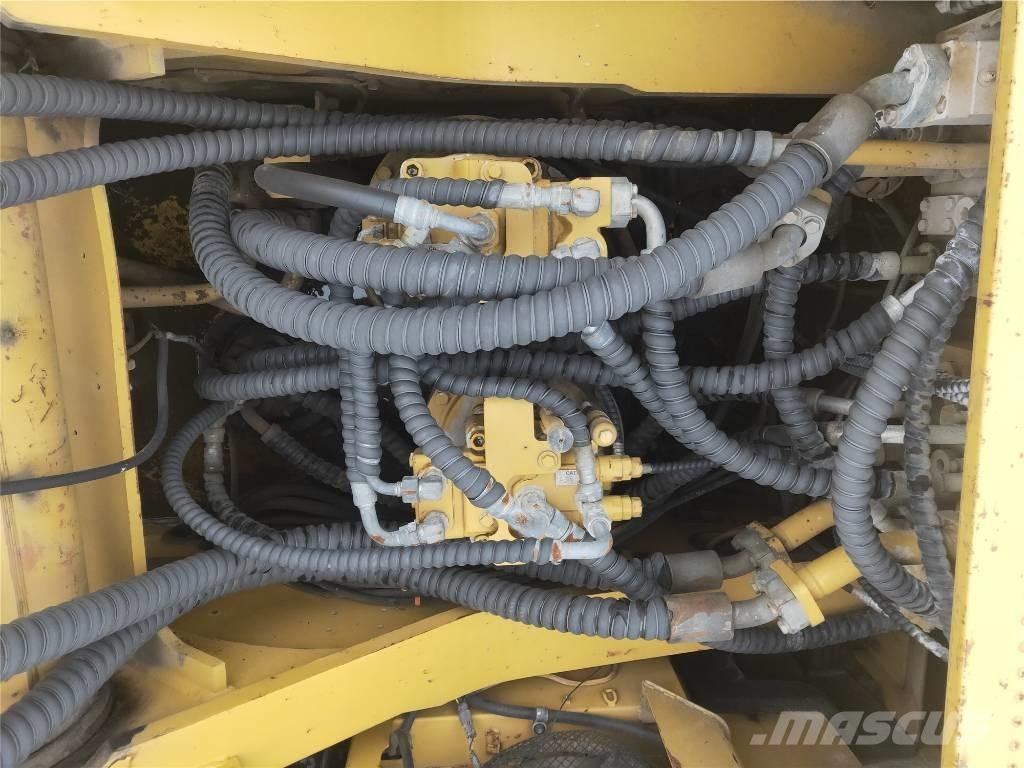 CAT 349DL Pásové rýpadlá