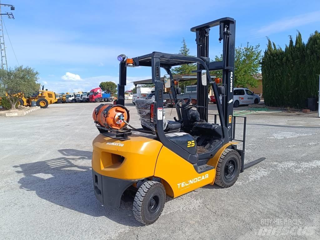  TECNOCAR FG25T-16 Iné