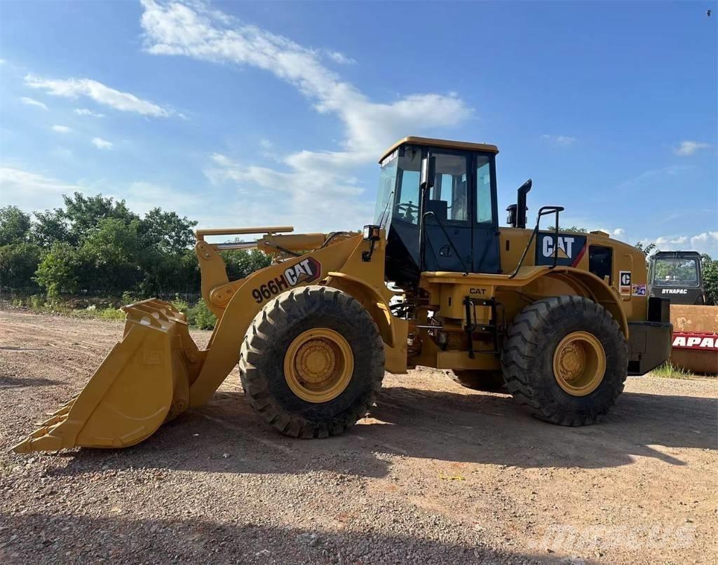 CAT 966H Kolesové nakladače