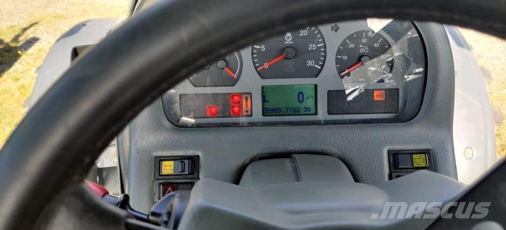 Valtra S 260 Traktory