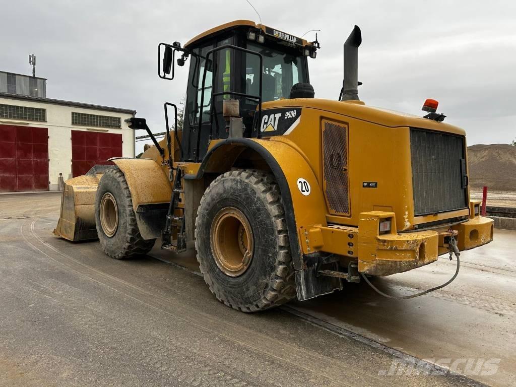 CAT CAT 950H Kolesové nakladače