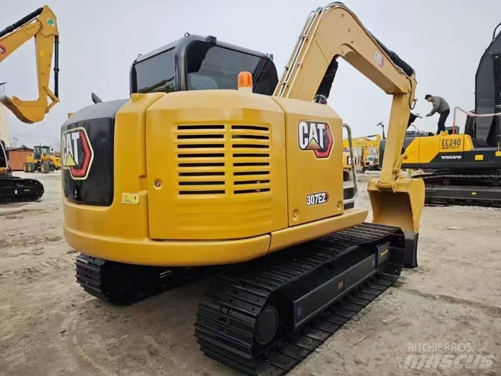 CAT 307E Pásové rýpadlá