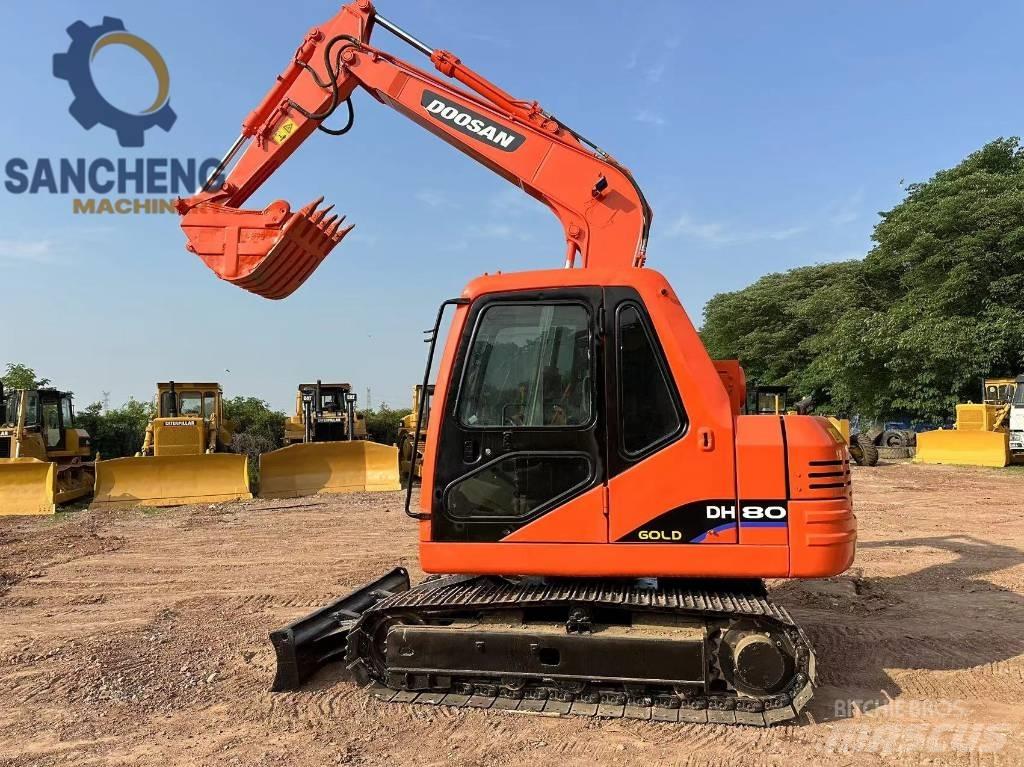 Doosan DH 80 Midi rýpadlá 7 t - 12 t