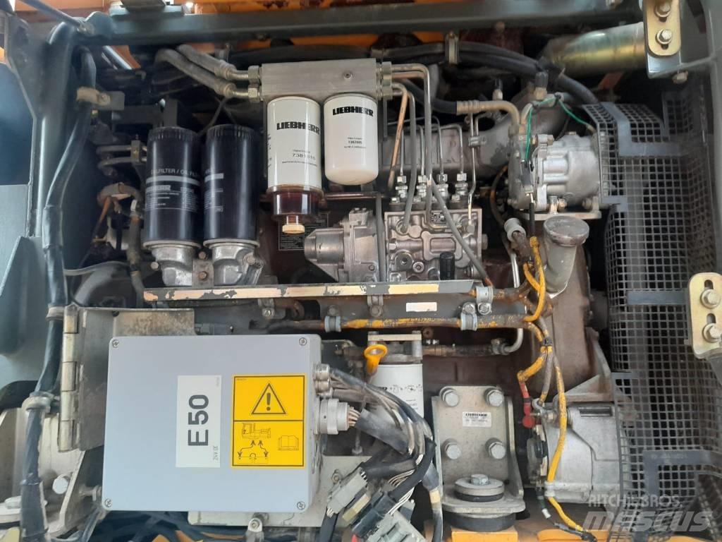 Liebherr R 924 Pásové rýpadlá