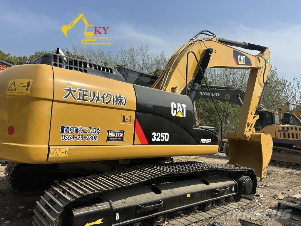 CAT 325 Pásové rýpadlá
