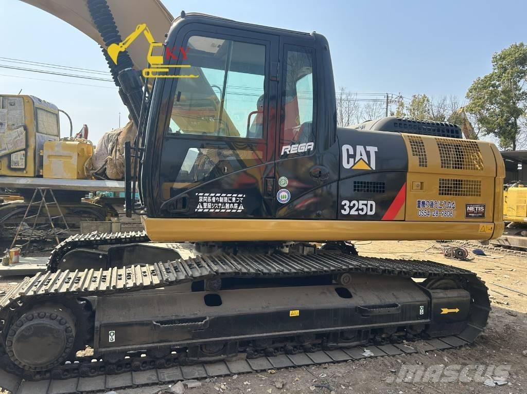 CAT 325 Pásové rýpadlá