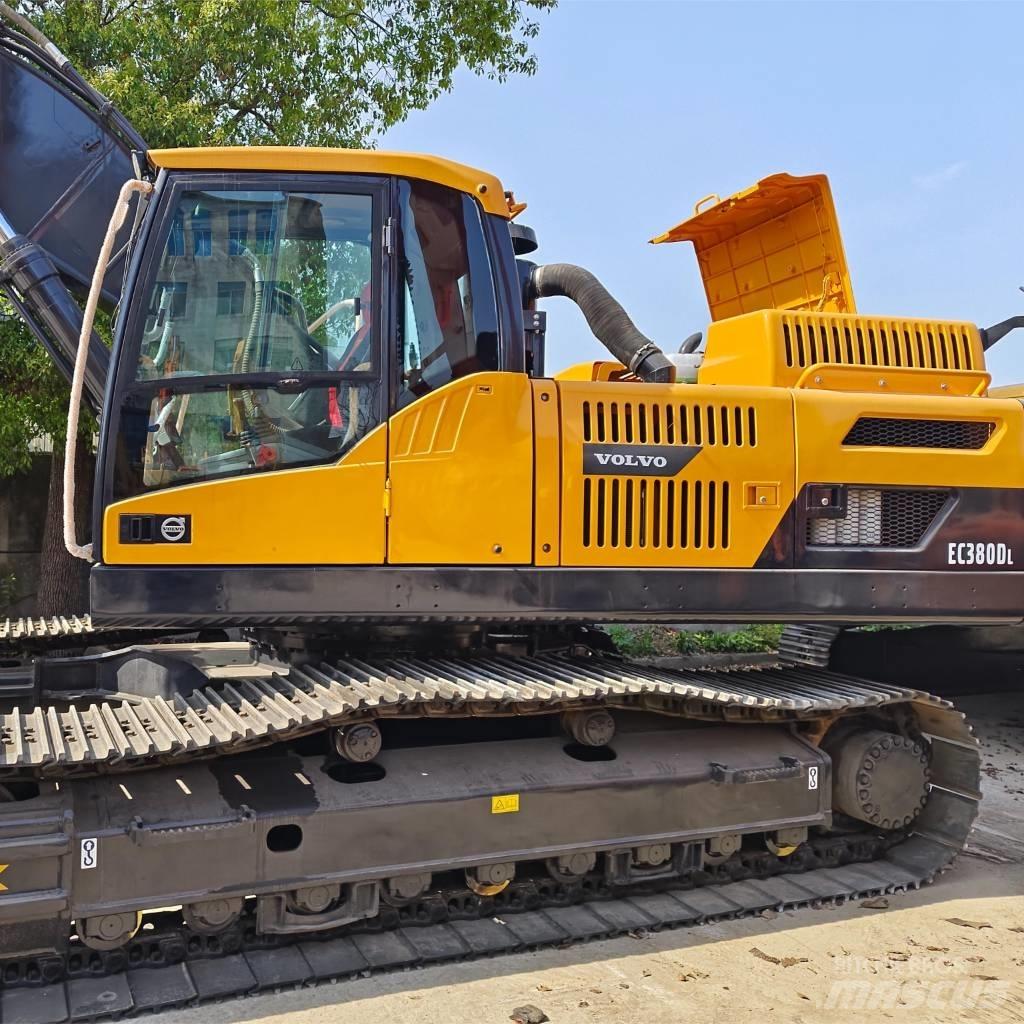 Volvo EC 380 D L Pásové rýpadlá