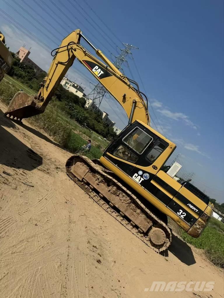 CAT 320 B Pásové rýpadlá