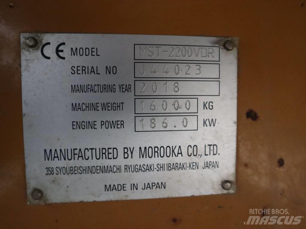 Morooka MST 2200 VDR Pásové sklápače