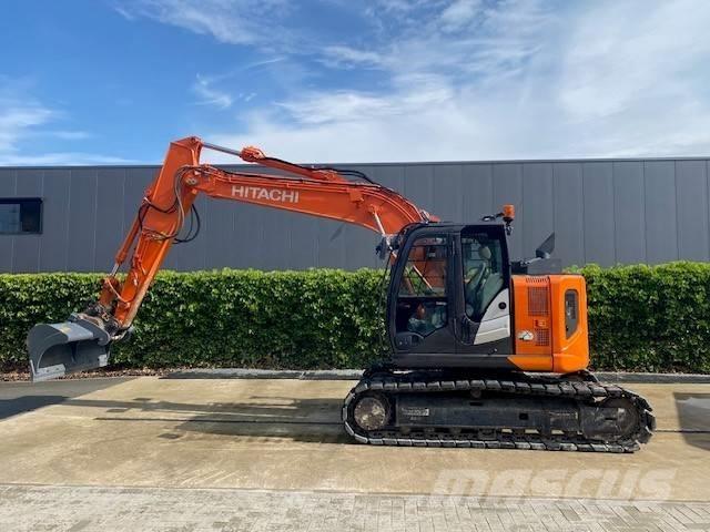 Hitachi ZX 135 US-6 Pásové rýpadlá