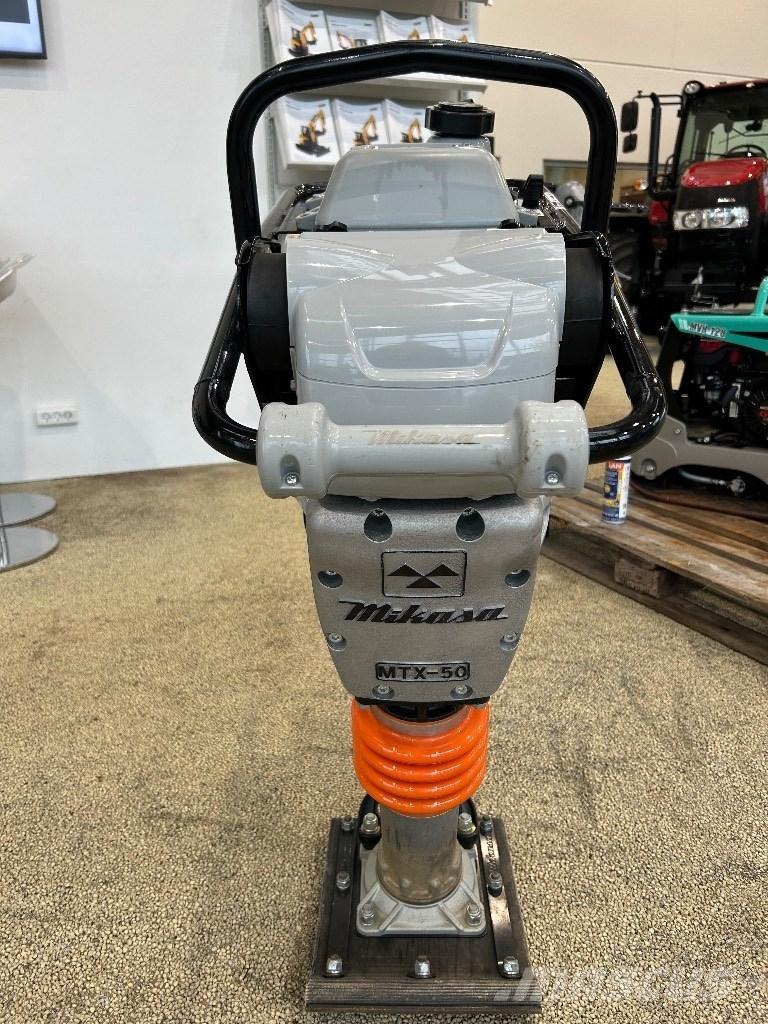 Mikasa MTX 50 Vibračné zhutňovače
