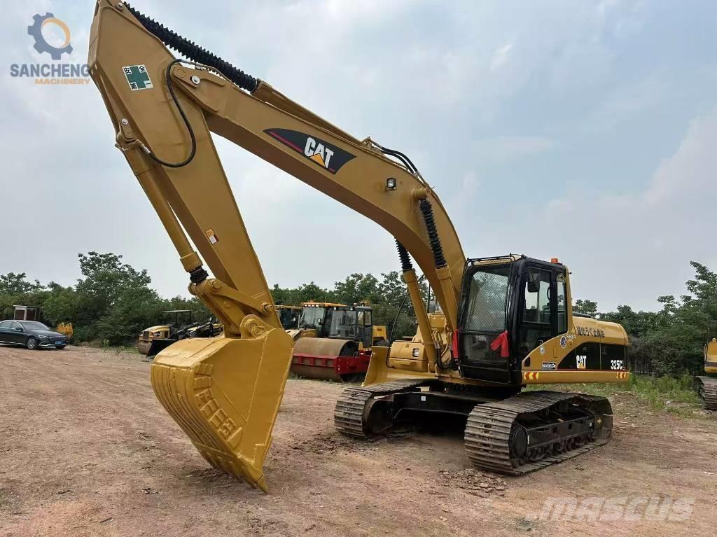CAT 325 CL Pásové rýpadlá