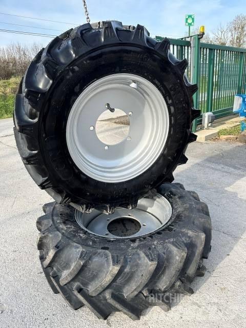  GREENEX 320/70R28 Pneumatiky, kolesá a ráfiky