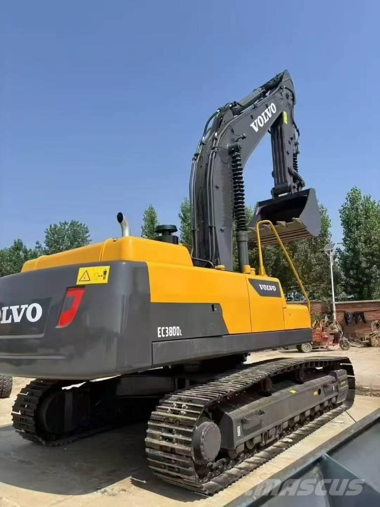 Volvo EC 380 D L Pásové rýpadlá