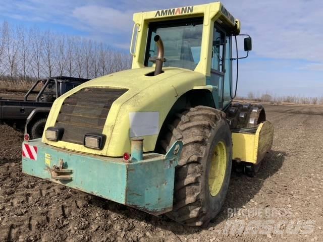 Ammann ASC 150 PD Ťahačové valce