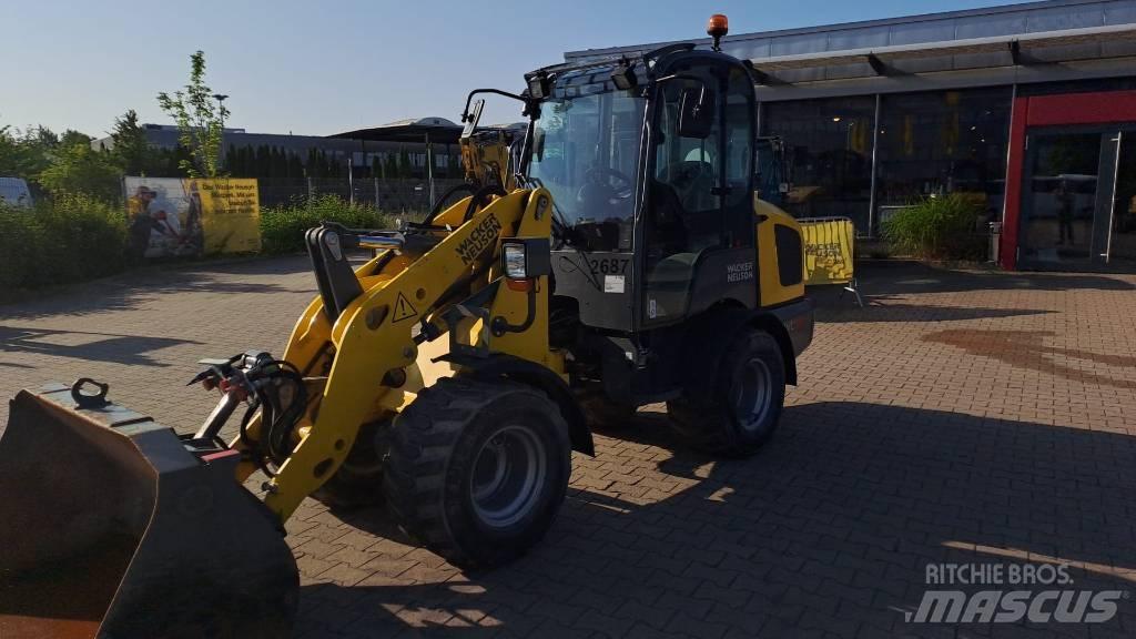 Wacker Neuson WL32 Kolesové nakladače