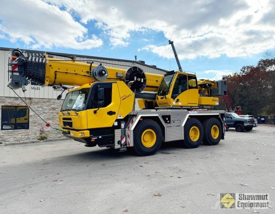 Grove GMK 3060 L-1 Univerzálne terénne žeriavy