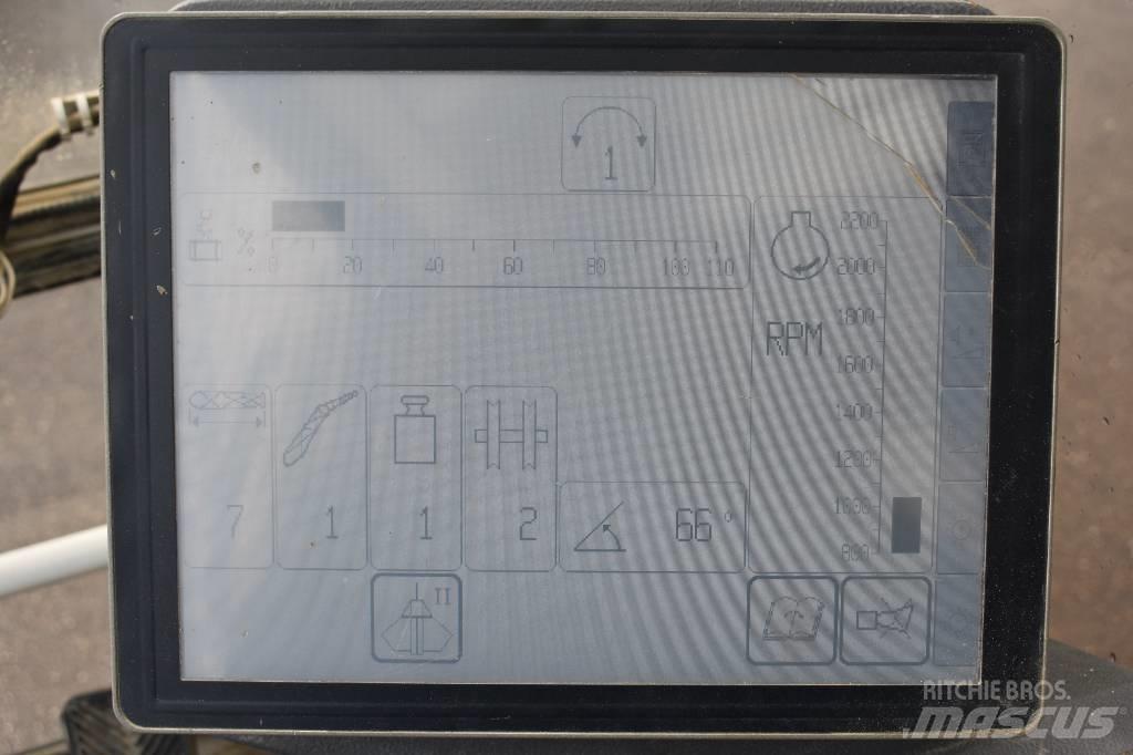 Liebherr HS843HD Pásové žeriavy
