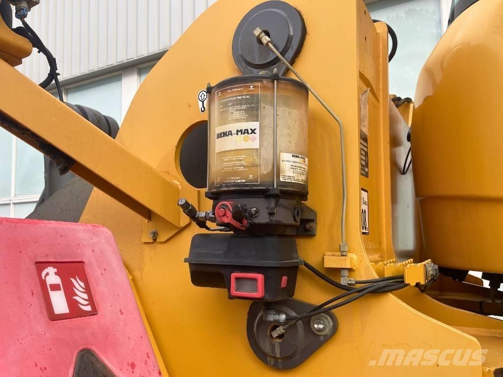 Volvo L 180 H        2015 Kolesové nakladače
