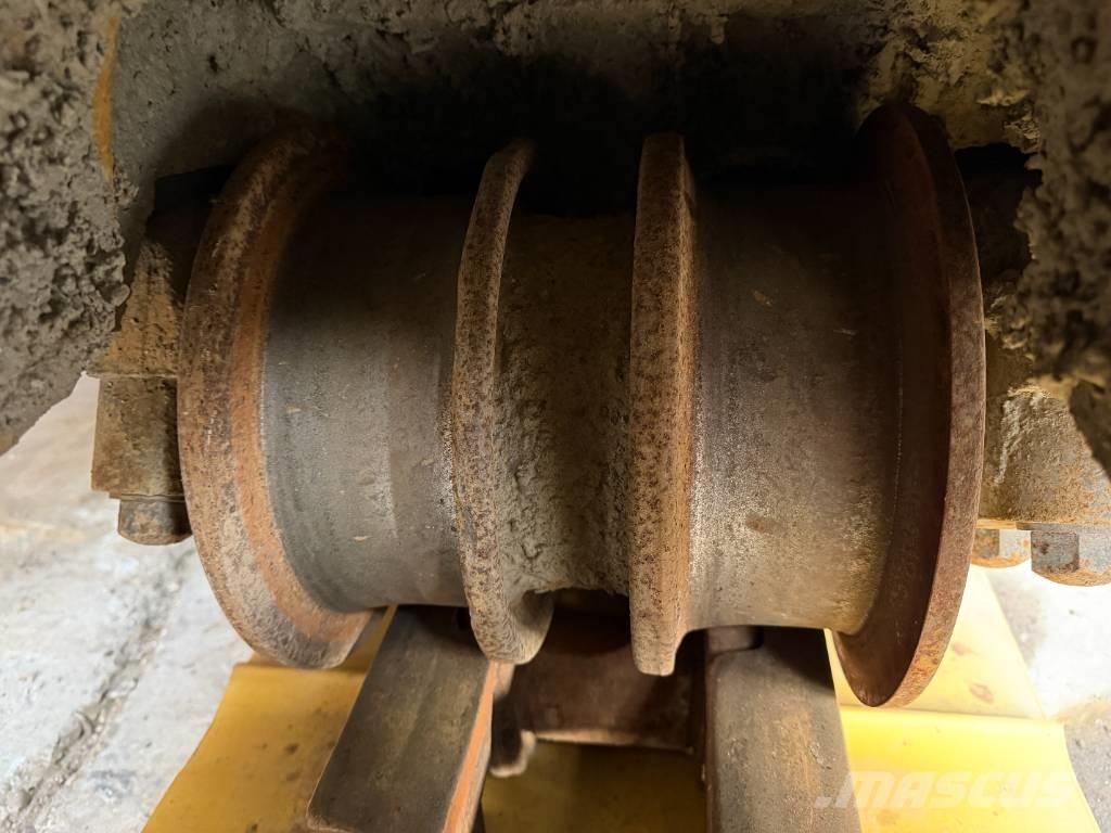 CAT D8R SERIES II Pásové dozéry