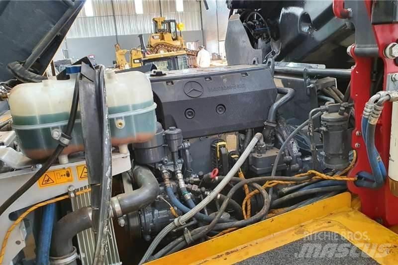 Bell B18E Kĺbové nákladné autá