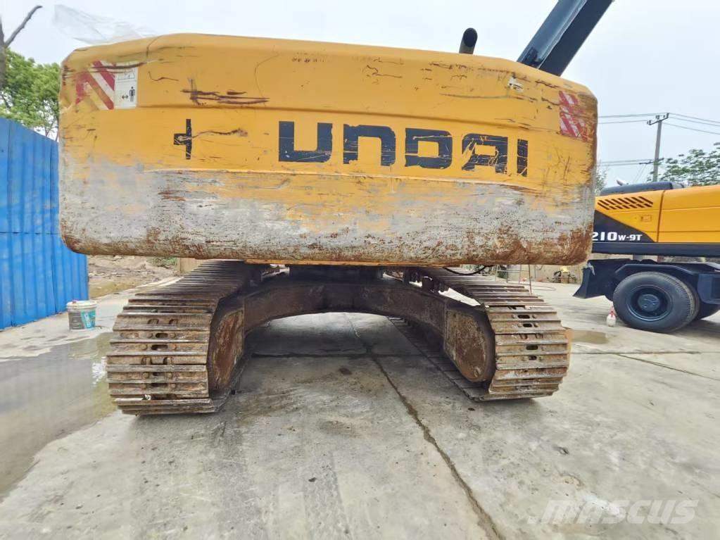 Hyundai R305LC Pásové rýpadlá