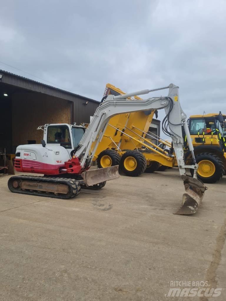 Takeuchi TB 290 Midi rýpadlá 7 t - 12 t
