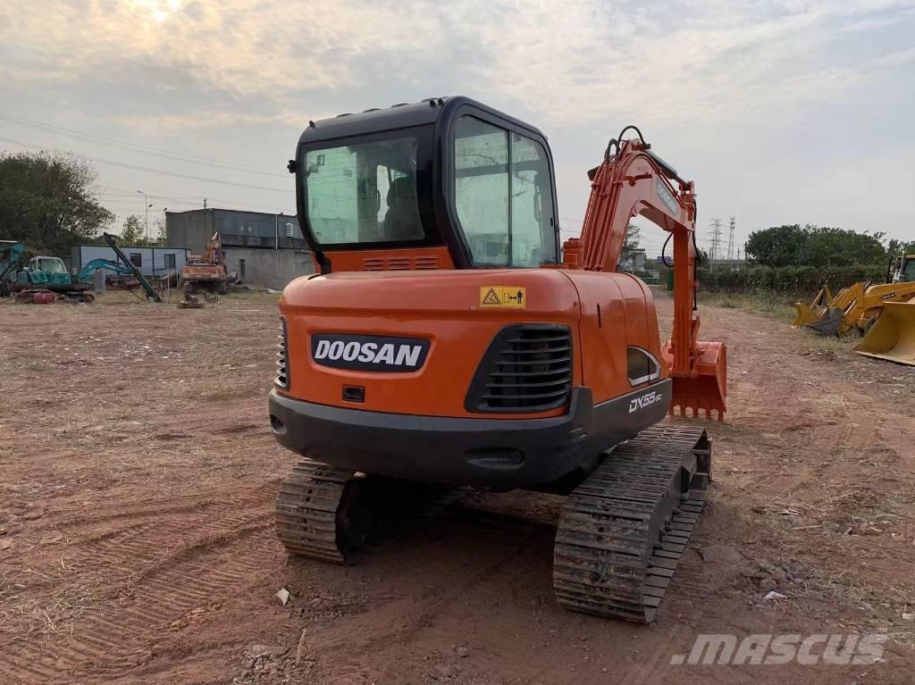 Doosan DX 55 Mini rýpadlá < 7t