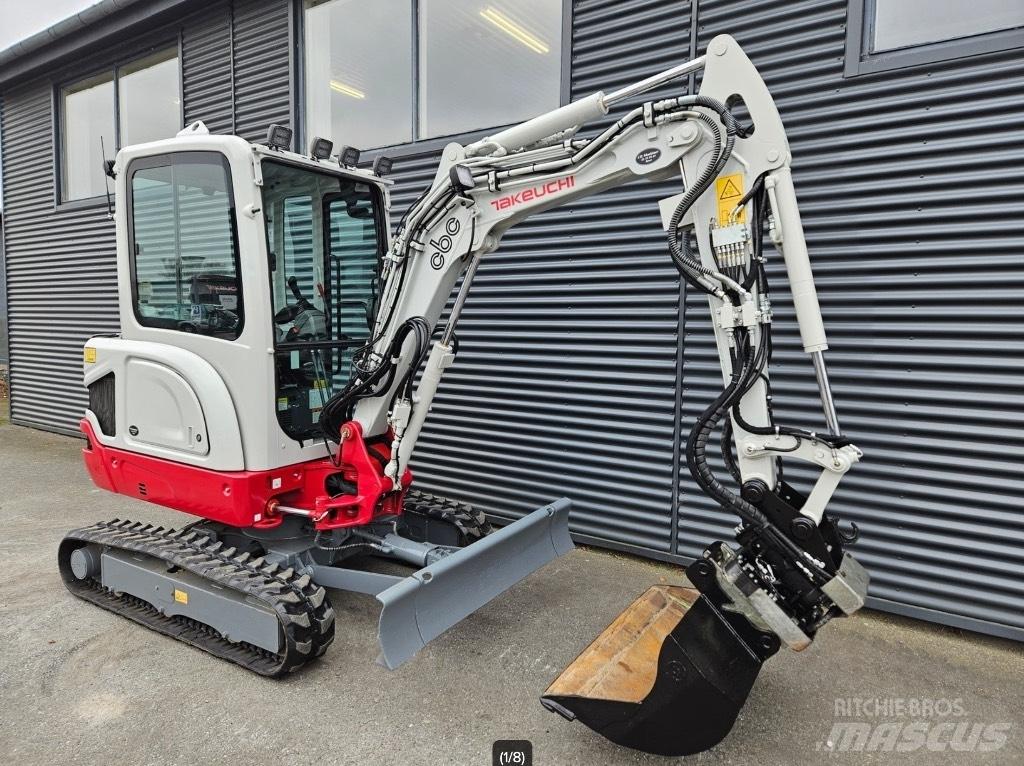 Takeuchi TB 225 Mini rýpadlá < 7t