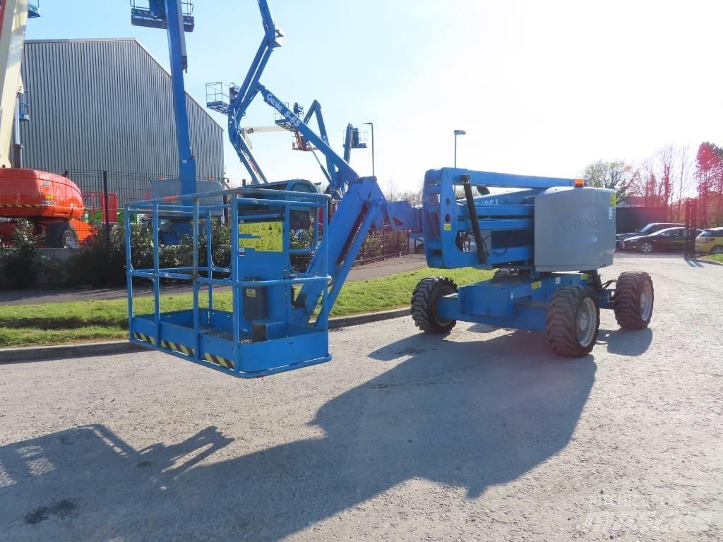 Genie Z 45/25 J Kĺbové plošiny