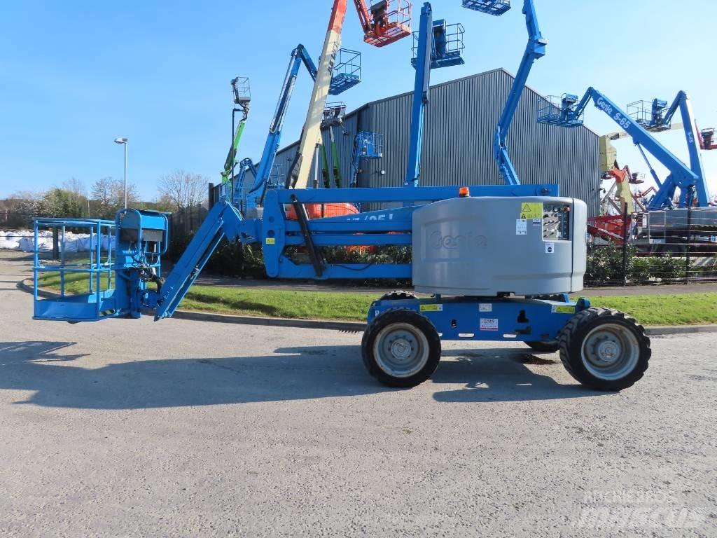 Genie Z 45/25 J Kĺbové plošiny