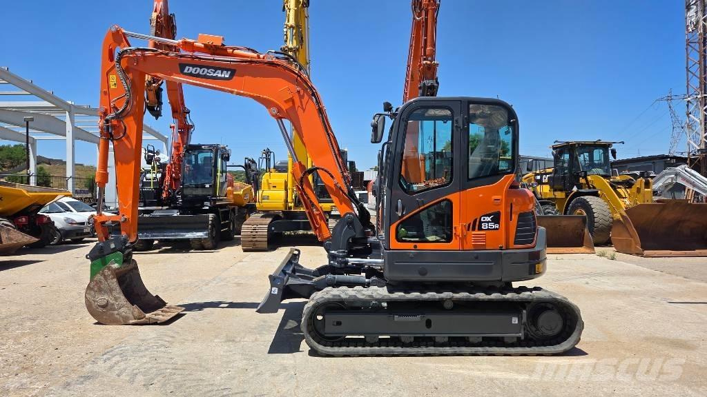 Doosan DX 85 Midi rýpadlá 7 t - 12 t