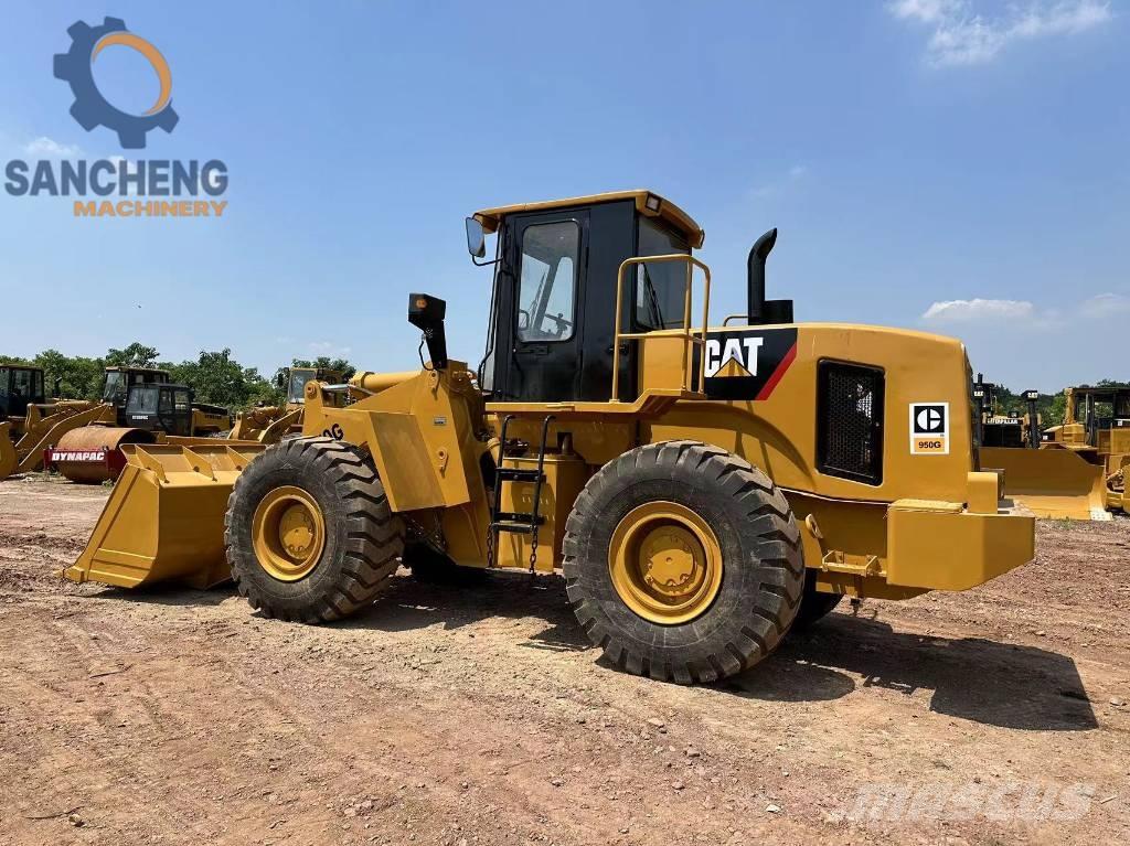 CAT 950G Kolesové nakladače