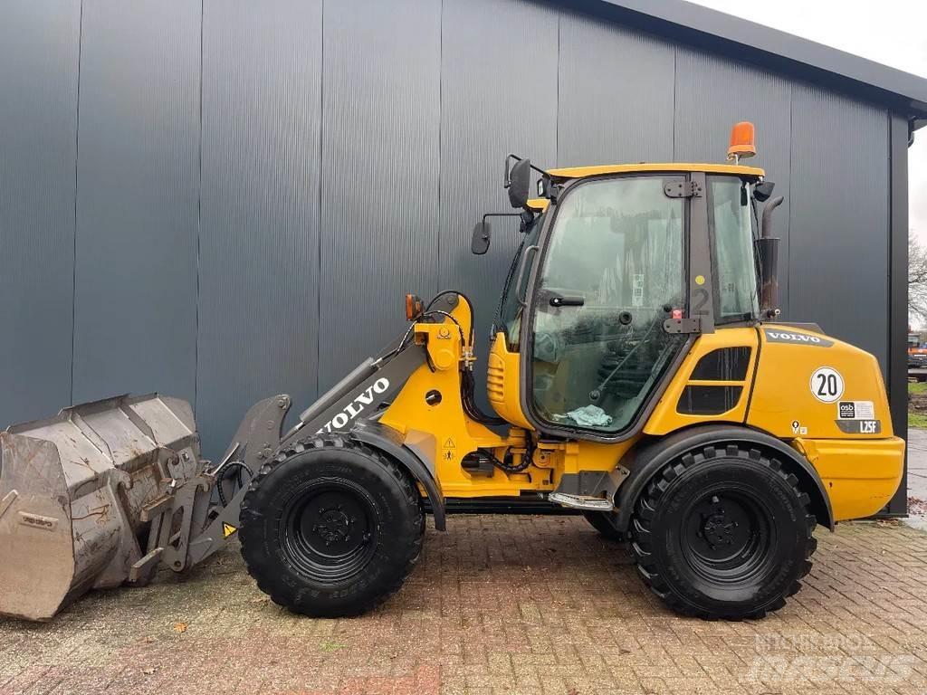 Volvo L25f Kolesové nakladače