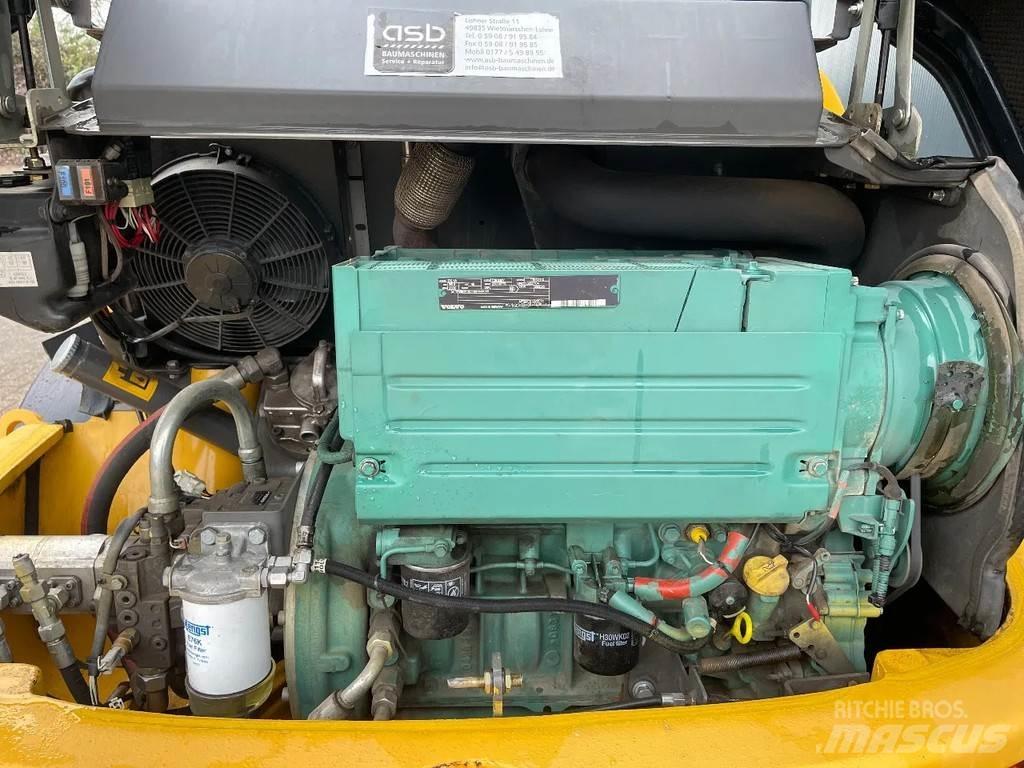 Volvo L25f Kolesové nakladače