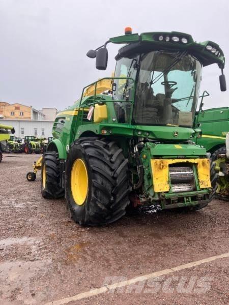 John Deere 8400 Samochodné kosačky