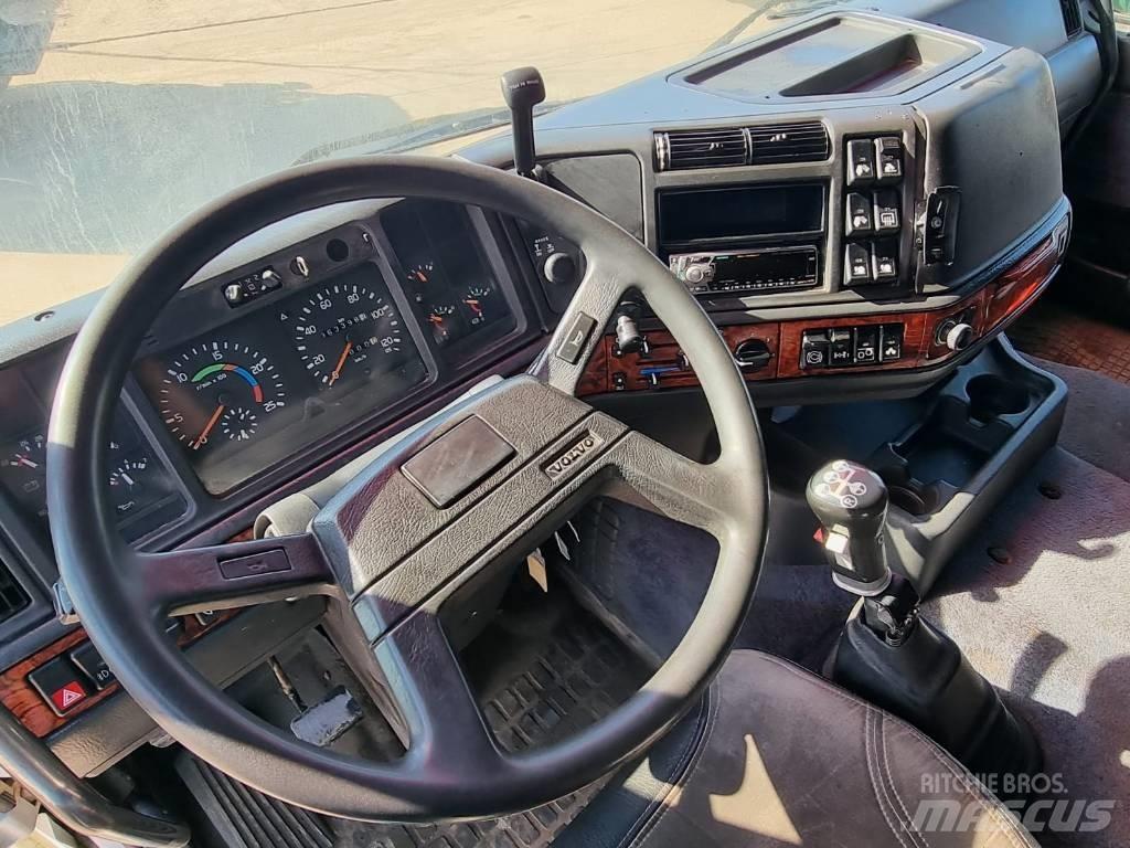 Volvo FH16 Hákový nosič kontajnerov