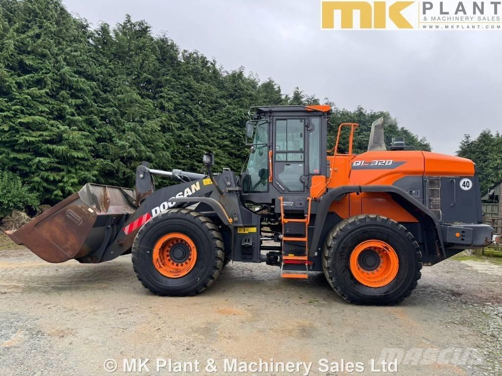 Doosan DL 320-7 Kolesové nakladače