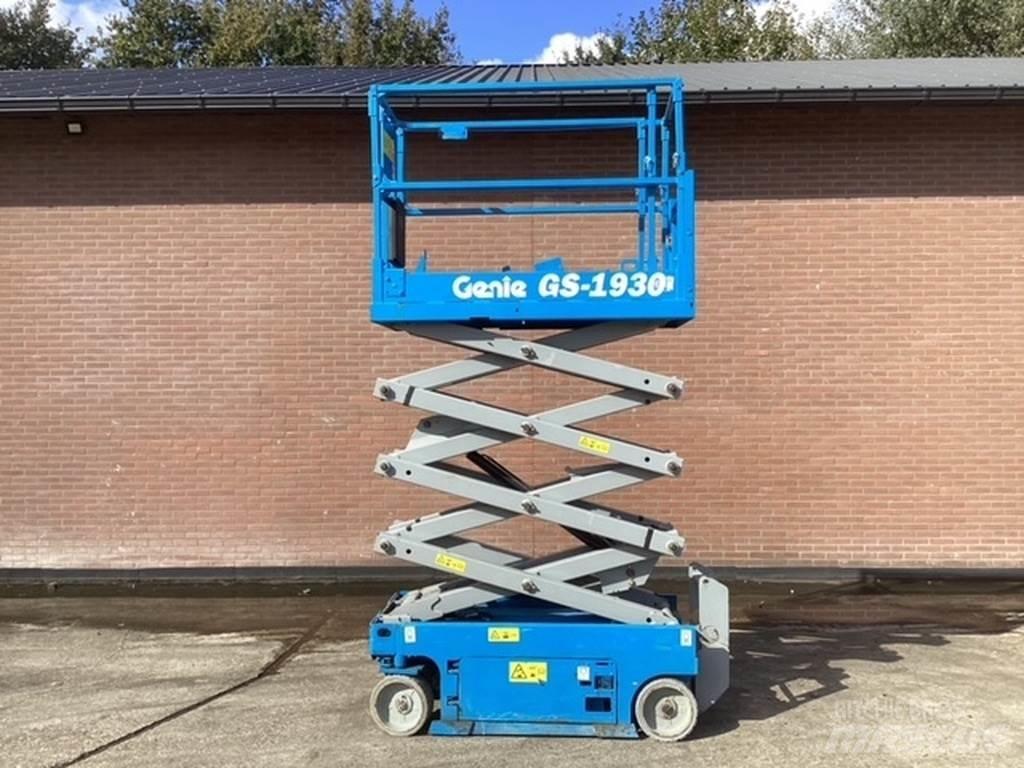 Genie GS1930 Nožnicové zdvíhacie plošiny