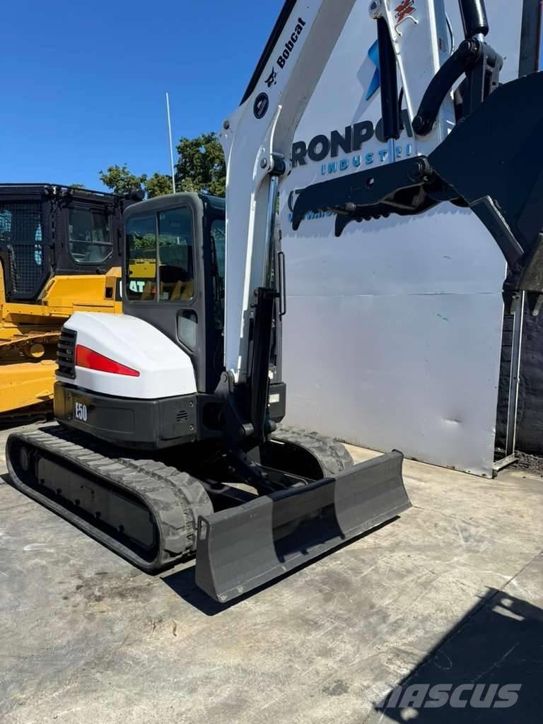 Bobcat E 50 Mini rýpadlá < 7t