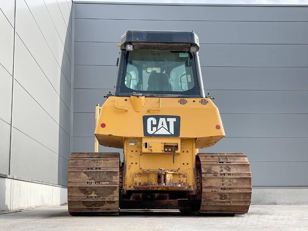 CAT D6K Pásové dozéry