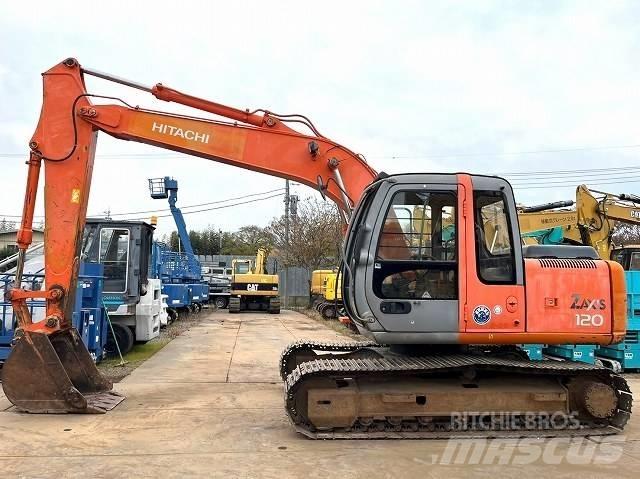 Kubota K-120 Pásové rýpadlá