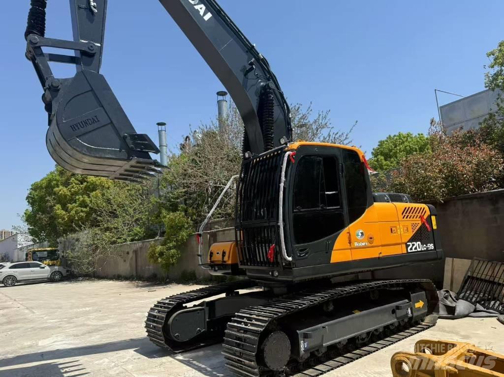 Hyundai R220LC-9S Pásové rýpadlá